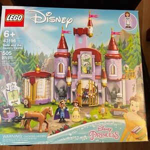 LEGO Disney Belle and the Beast's Castle - Pink